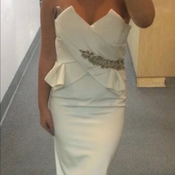 White Marchesa Notte gown, brand new tags attached - Picture 4 of 4